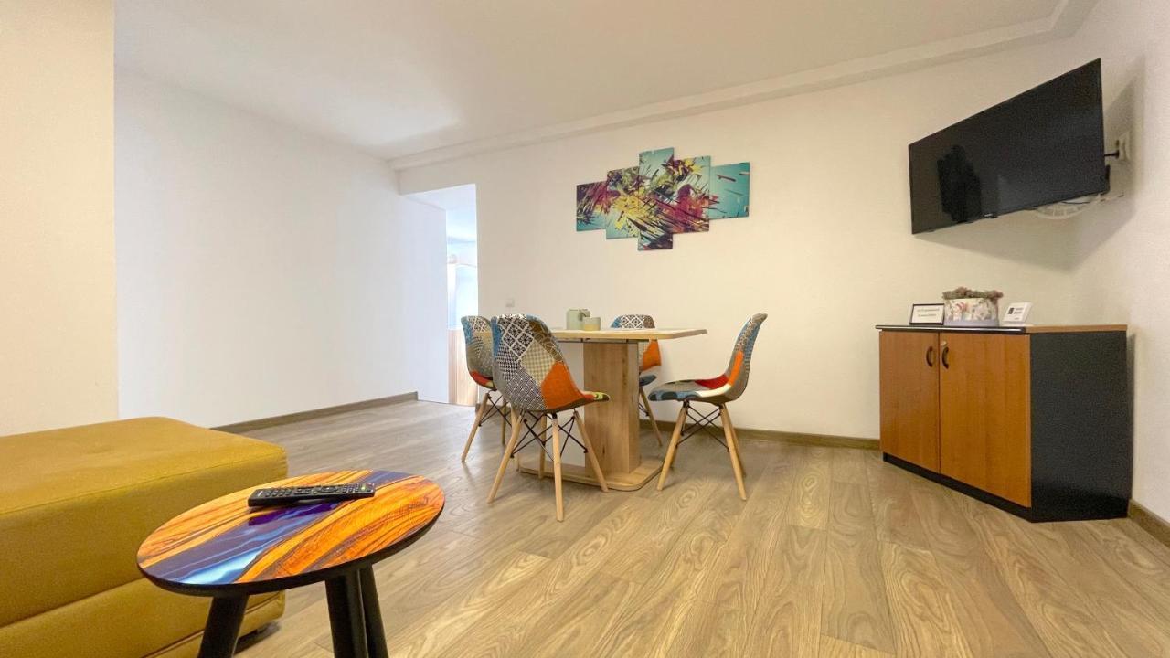 Well Prettyplaces Apartment 001 บราชอฟ ภายนอก รูปภาพ