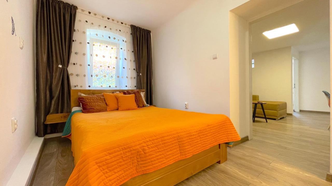 Well Prettyplaces Apartment 001 บราชอฟ ภายนอก รูปภาพ