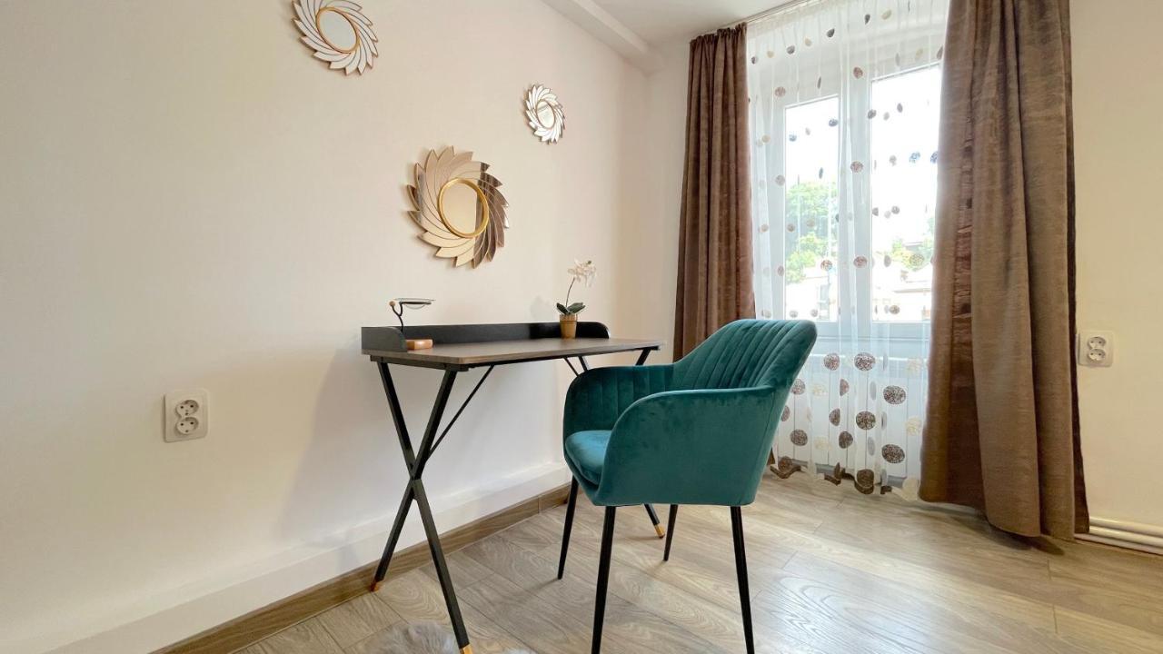 Well Prettyplaces Apartment 001 บราชอฟ ภายนอก รูปภาพ